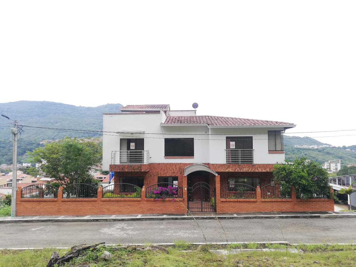 VENTA CASA CONJUNTO CERRADO  CS10108