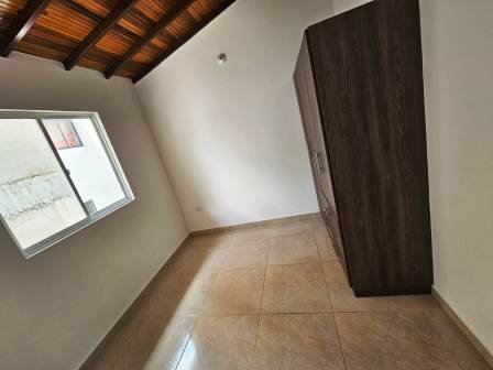 ARRIENDO APARTAMENTO  CIUDAD FUTURO 3 EDF VISTA AZUL  35151239