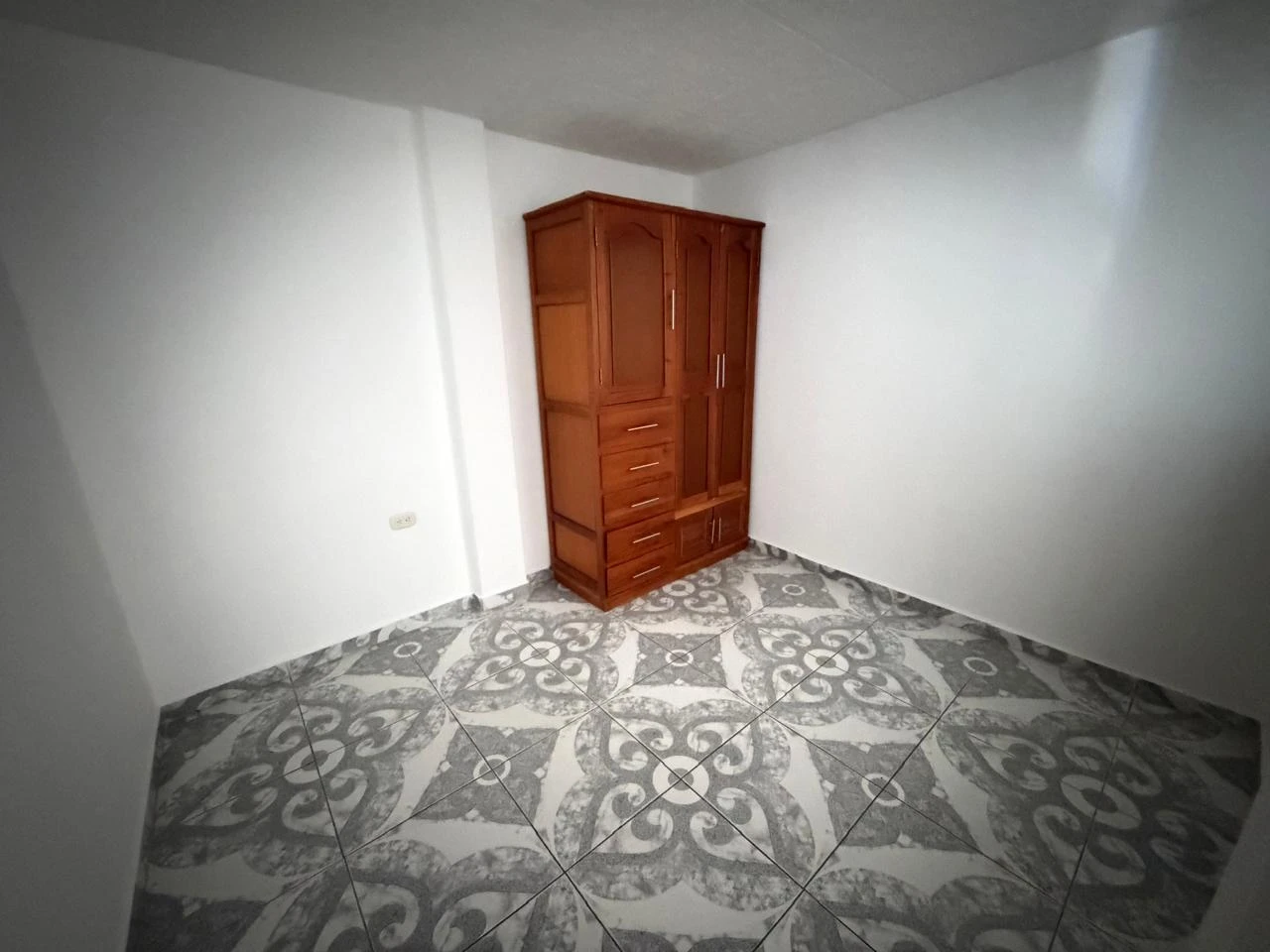 SE ARRIENDA CASA EN VILLA ALCALA 17561306