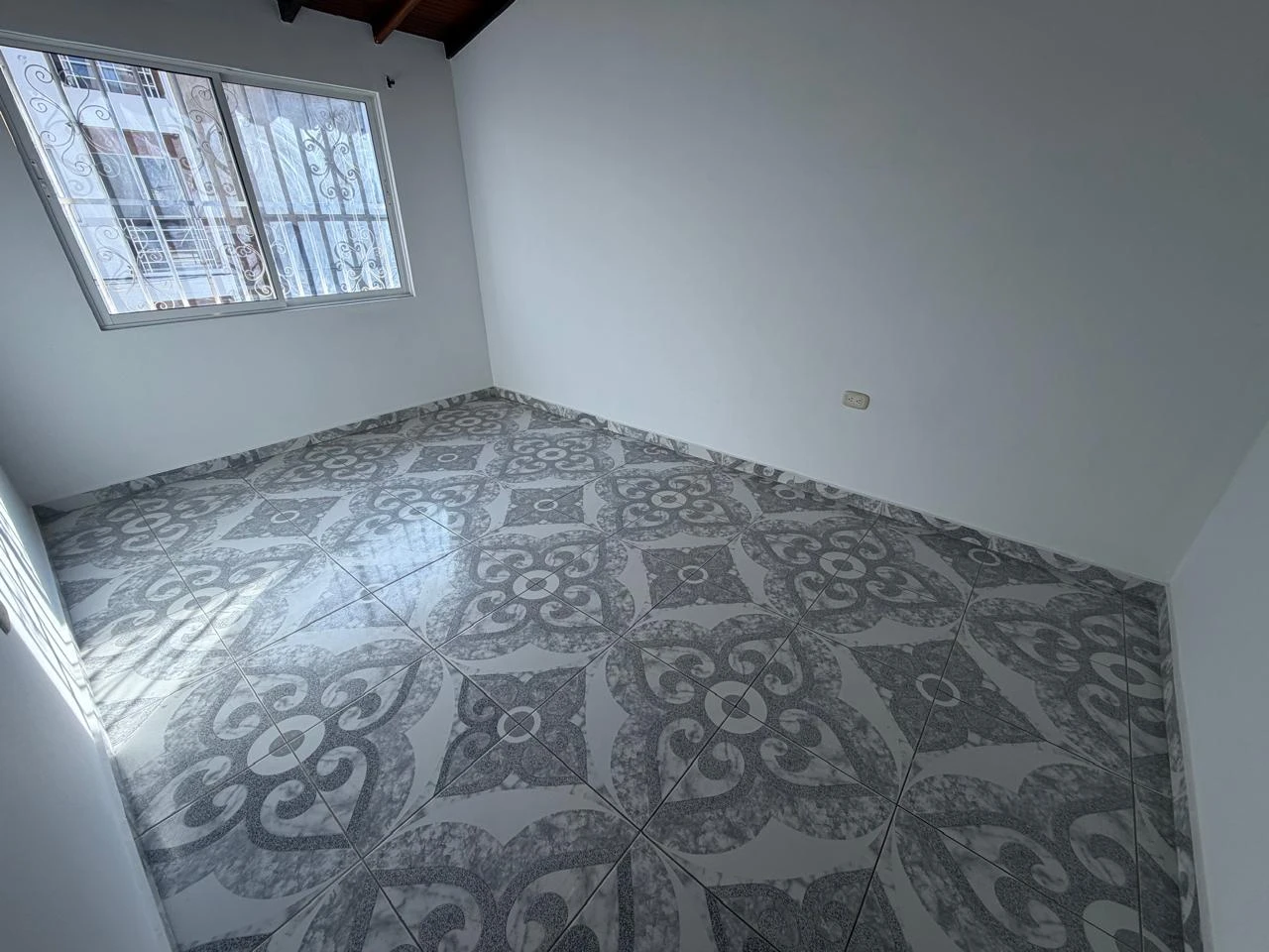 SE ARRIENDA CASA EN VILLA ALCALA 17561306