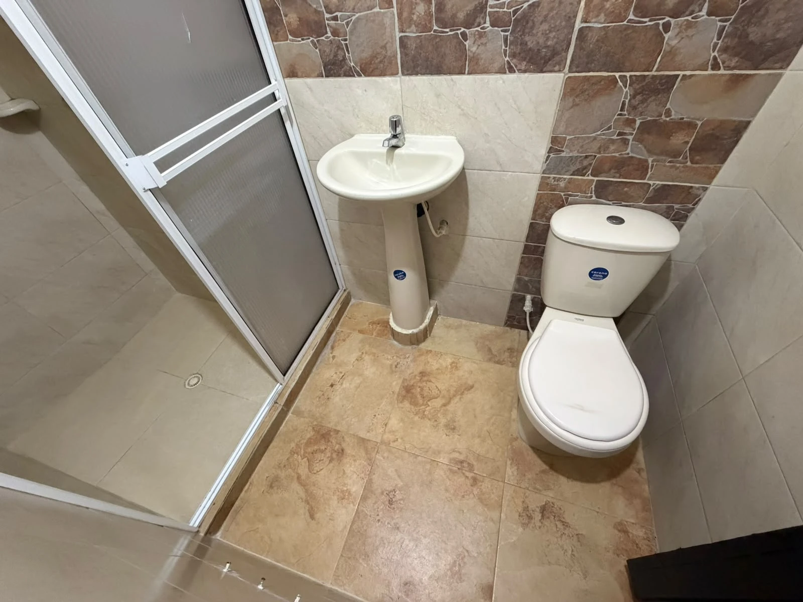 ARRIENDO APARTAMENTO PORVENIR 13251342
