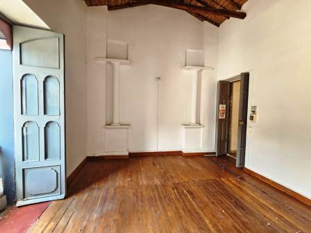 ARRIENDO OFICINA #7 ESQUINA DEL AGUILA SEGUNDO PISO 71406