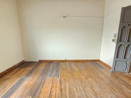 ARRIENDO OFICINA #11 ESQUINA DEL AGUILA SEGUNDO PISO 111410