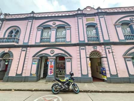 ARRIENDO OFICINA #11 ESQUINA DEL AGUILA SEGUNDO PISO 111410