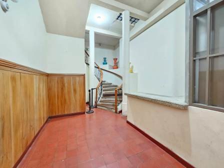 ARRIENDO OFICINA #11 ESQUINA DEL AGUILA SEGUNDO PISO 111410