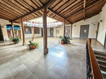 ARRIENDO OFICINA #11 ESQUINA DEL AGUILA SEGUNDO PISO 111410