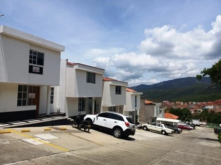 ARRIENDO CASA SANTORINI 31071415