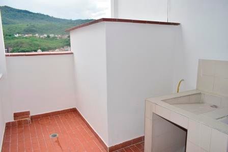 VENDO APARTAMENTO SECTOR EL CARACOL AS181427