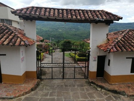 VENDO CASA VIA SANGIL-SOCORRO CP11449