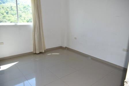 VENDO APARTAESTUDIO ZONA UNIVERSITARIA APTS71457