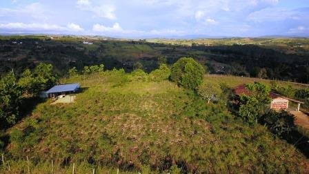 VENDO PARCELA BARICHARA PBA51584