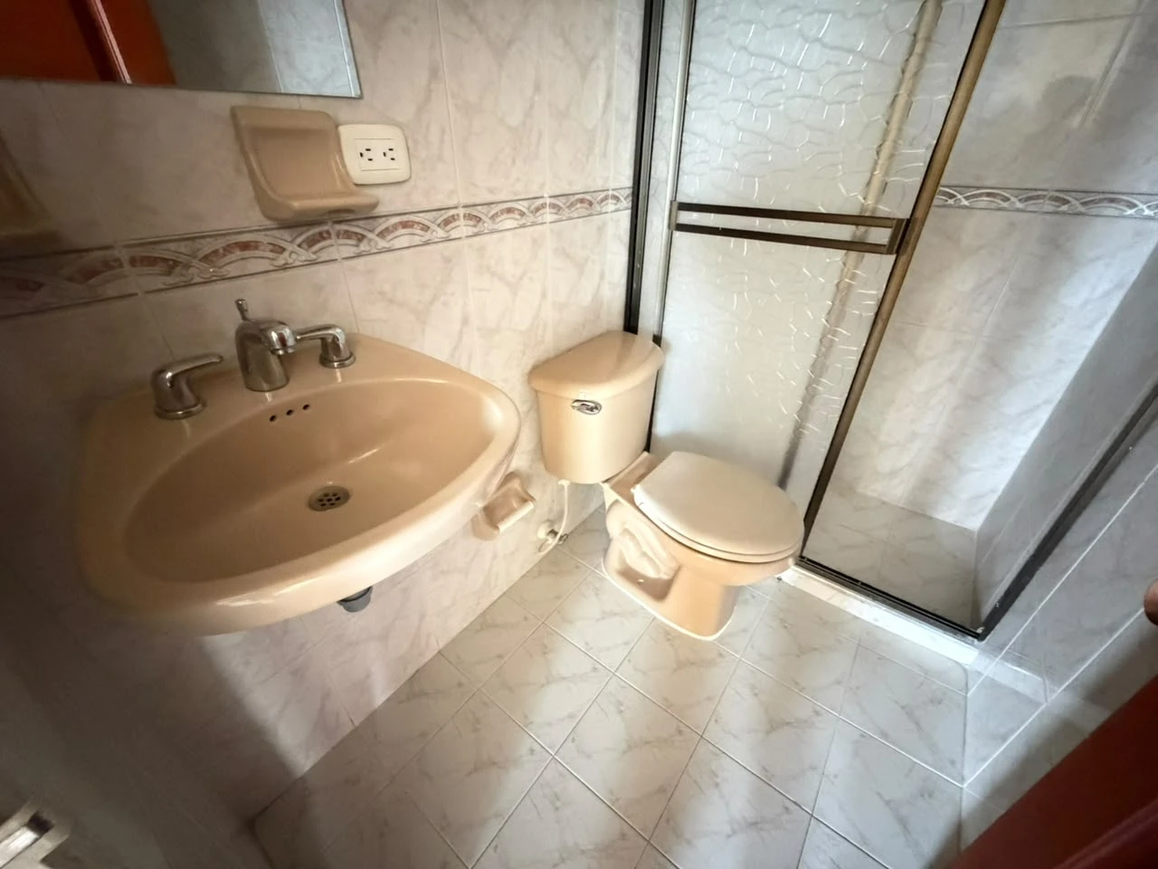ARRIENDO CASA LOS ALPES 17301596