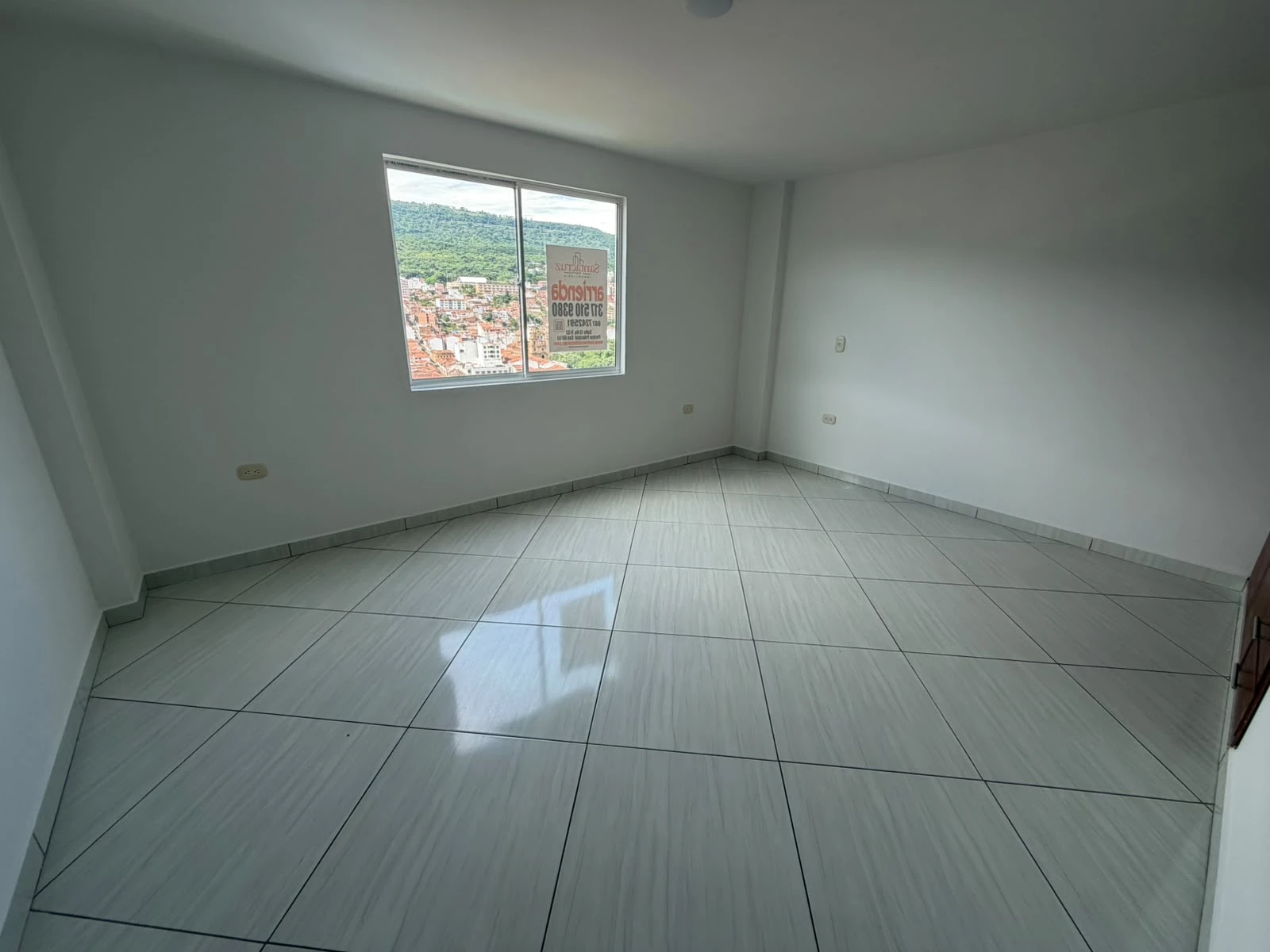 ARRIENDO APARTAMENTO EXELENTE VISTA 14361640