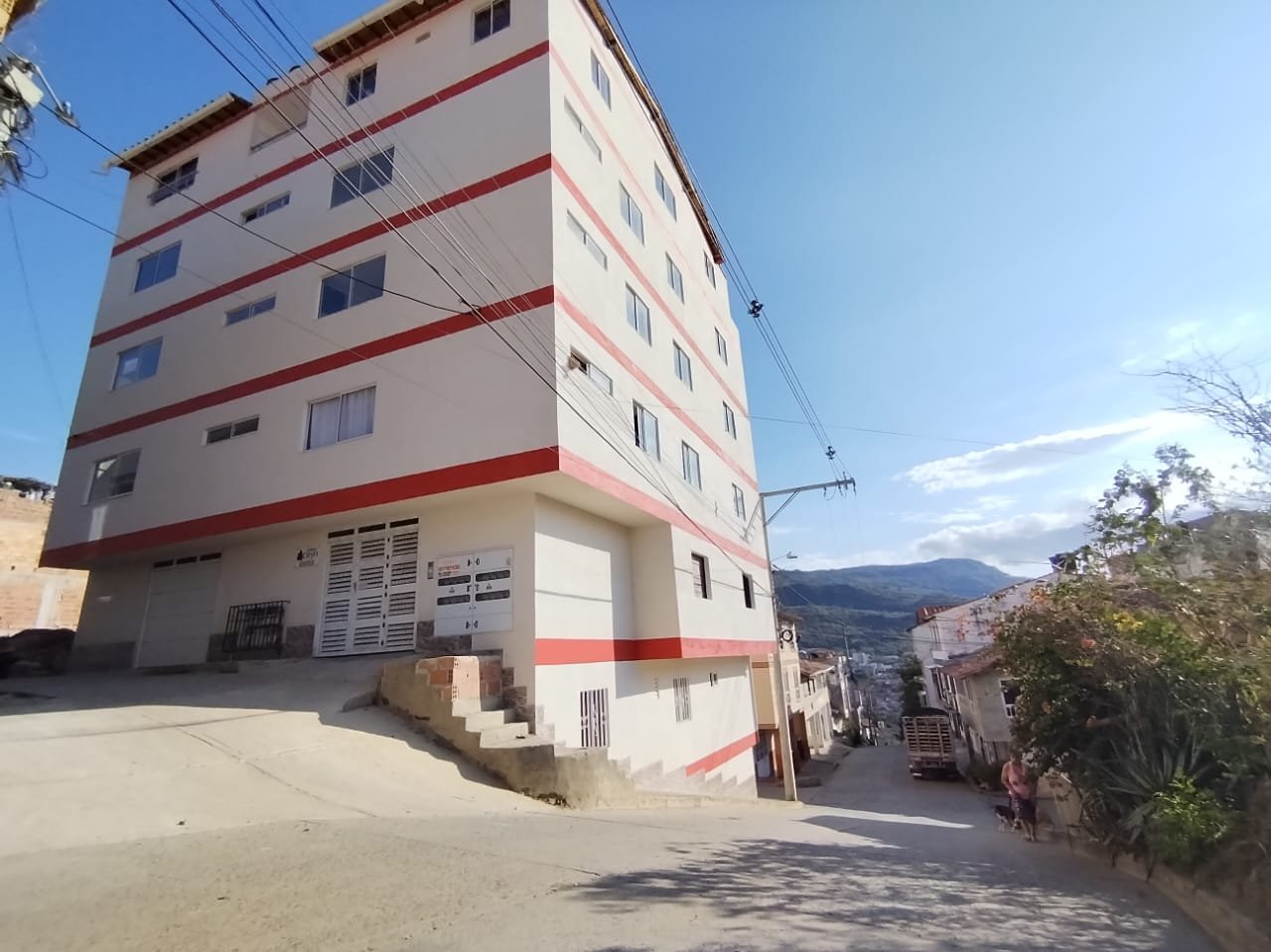 ARRIENDO APARTAESTUDIO EN VILLA LAURA 22B611661