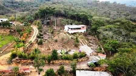 VENTA PARCELA CON CASA  PCC121670