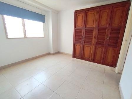 ARRIENDO APARTAMENTO EDF. LA GRAN VIA 16361746