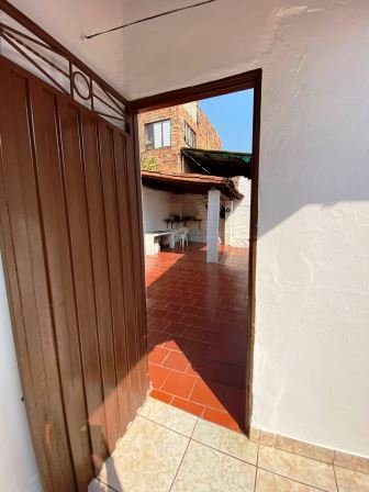 VENDO CASA SAN GIL CS61762