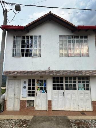 VENDO CASA - PARAMO  CPS11797