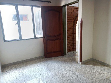 VENDO CASA - ROJAS PINILLA CS81806