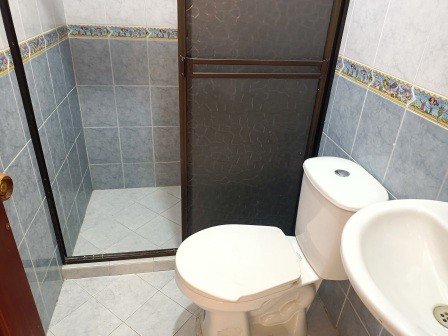 VENDO CASA - ROJAS PINILLA CS81806