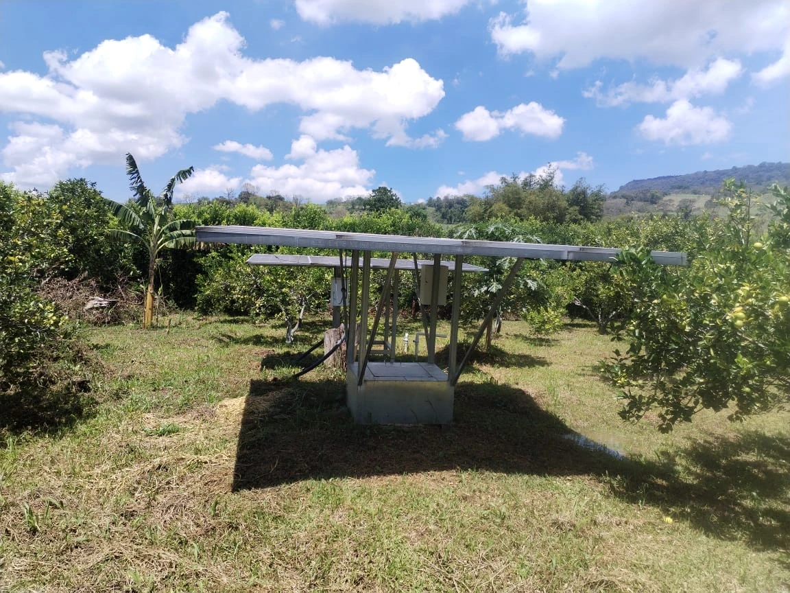 PARCELA AUTOSUFICIENTE  PVS11828