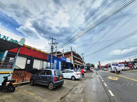 VENDO LOCAL COMERCIAL - AVENIDA SANTANDER  20731853