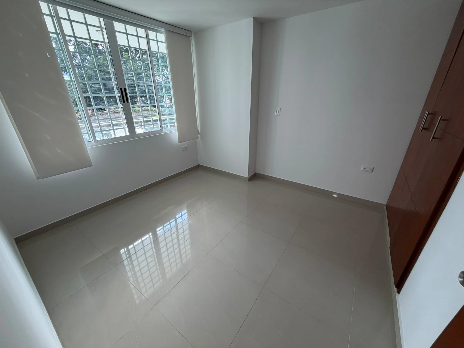 ARRIENDO APARTAMENTO - EDF. VILLA AURORA 39081868