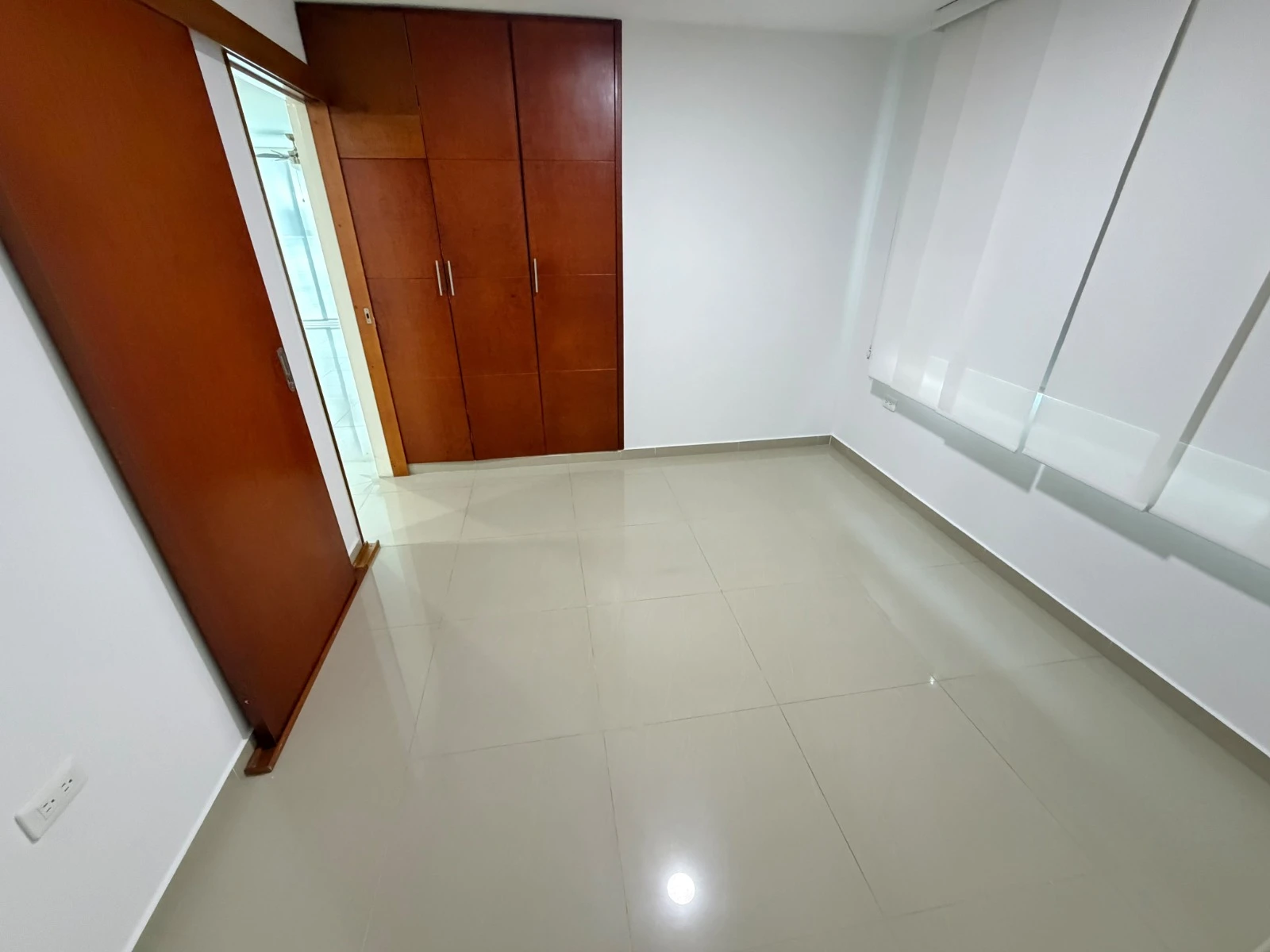 ARRIENDO APARTAMENTO - EDF. VILLA AURORA 39081868