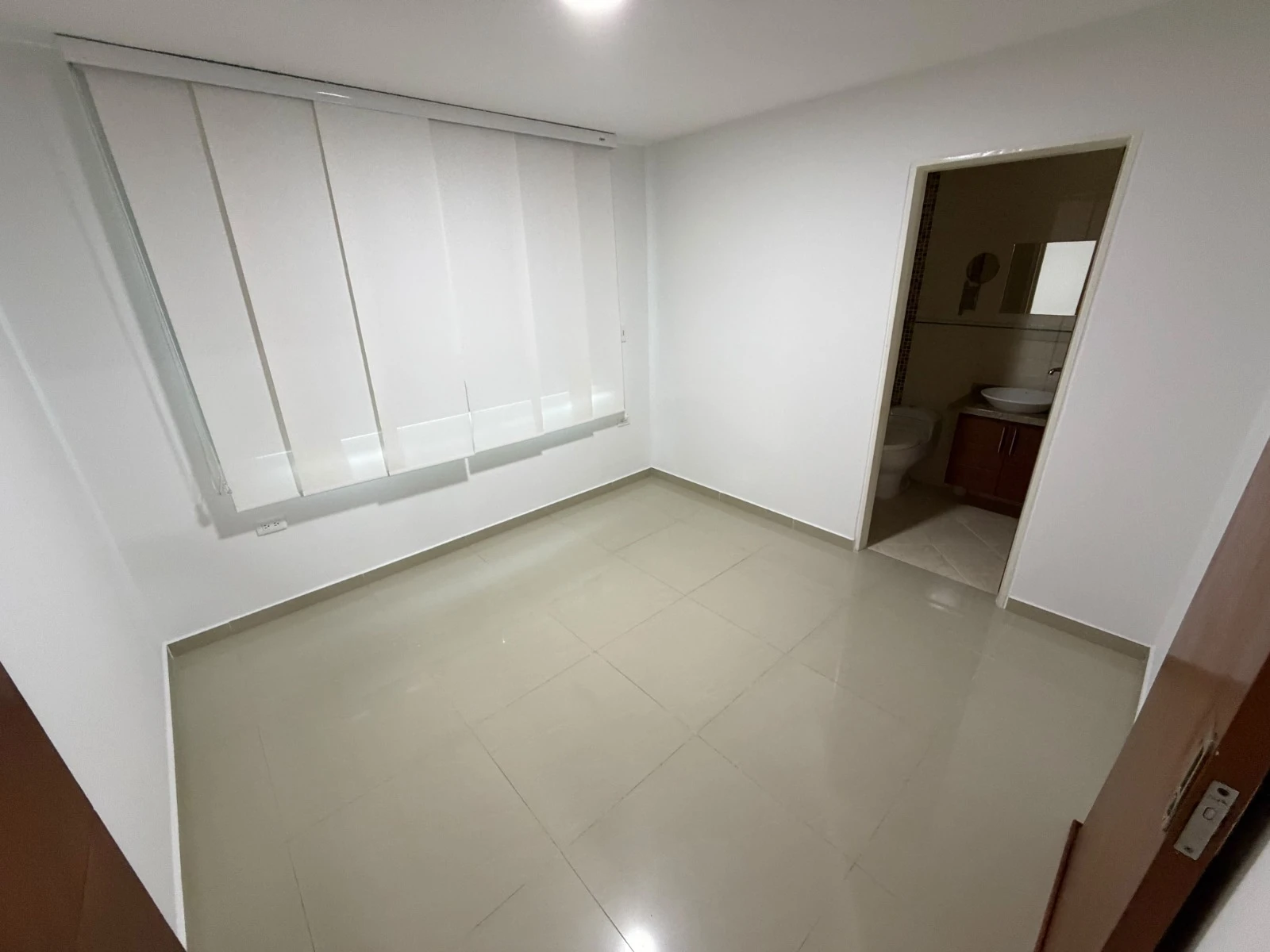 ARRIENDO APARTAMENTO - EDF. VILLA AURORA 39081868