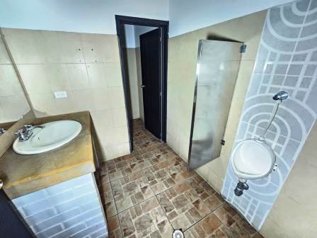 VENDO LOCAL- BODEGA  COMERCIAL - AVENIDA SANTANDER  LCS21871