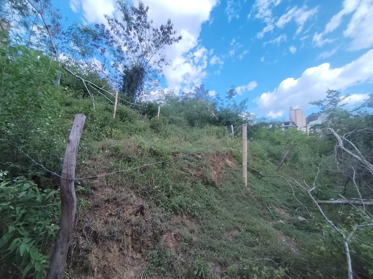 VENDO LOTE EN SAN GIL LS181880