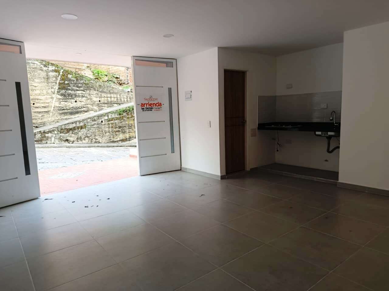 ARRIENDO LOCAL - CARLOS MARTINEZ 17191893