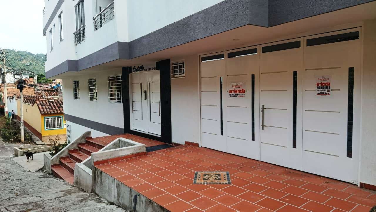 ARRIENDO LOCAL - CARLOS MARTINEZ 17191893