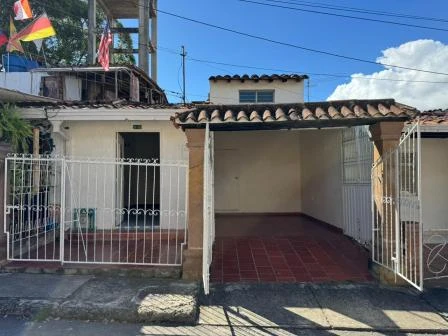 CASA EN VENTA  CS131904