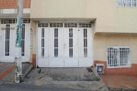 APARTAMENTO EN VENTA GARAJE TERRAZA AS21908