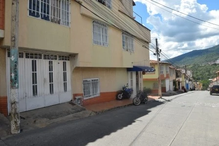 APARTAMENTO EN VENTA GARAJE TERRAZA AS21908