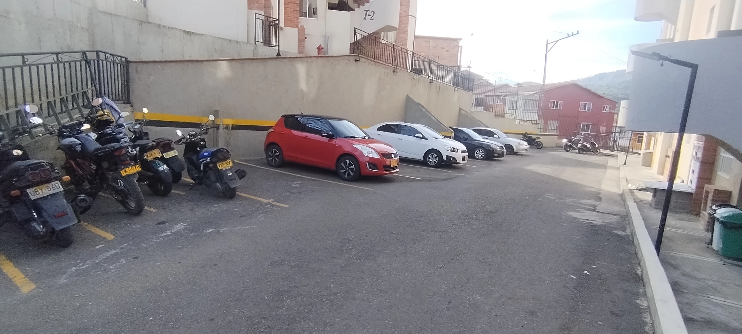 ARRIENDO APARTAMENTO COLINAS DE SAN MARTIN - 2102