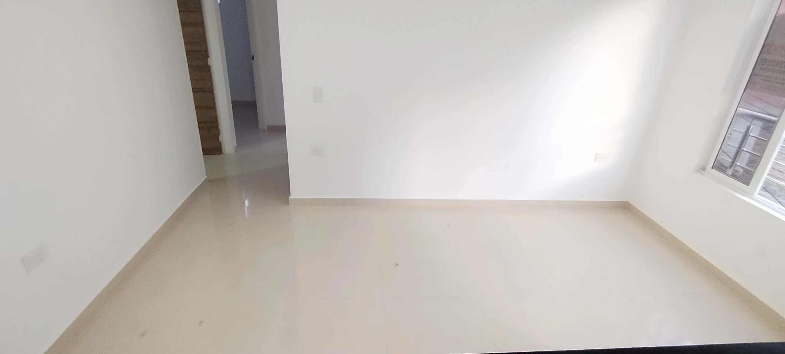 ARRIENDO APARTAMENTO CARLOS MARTINEZ - 1715