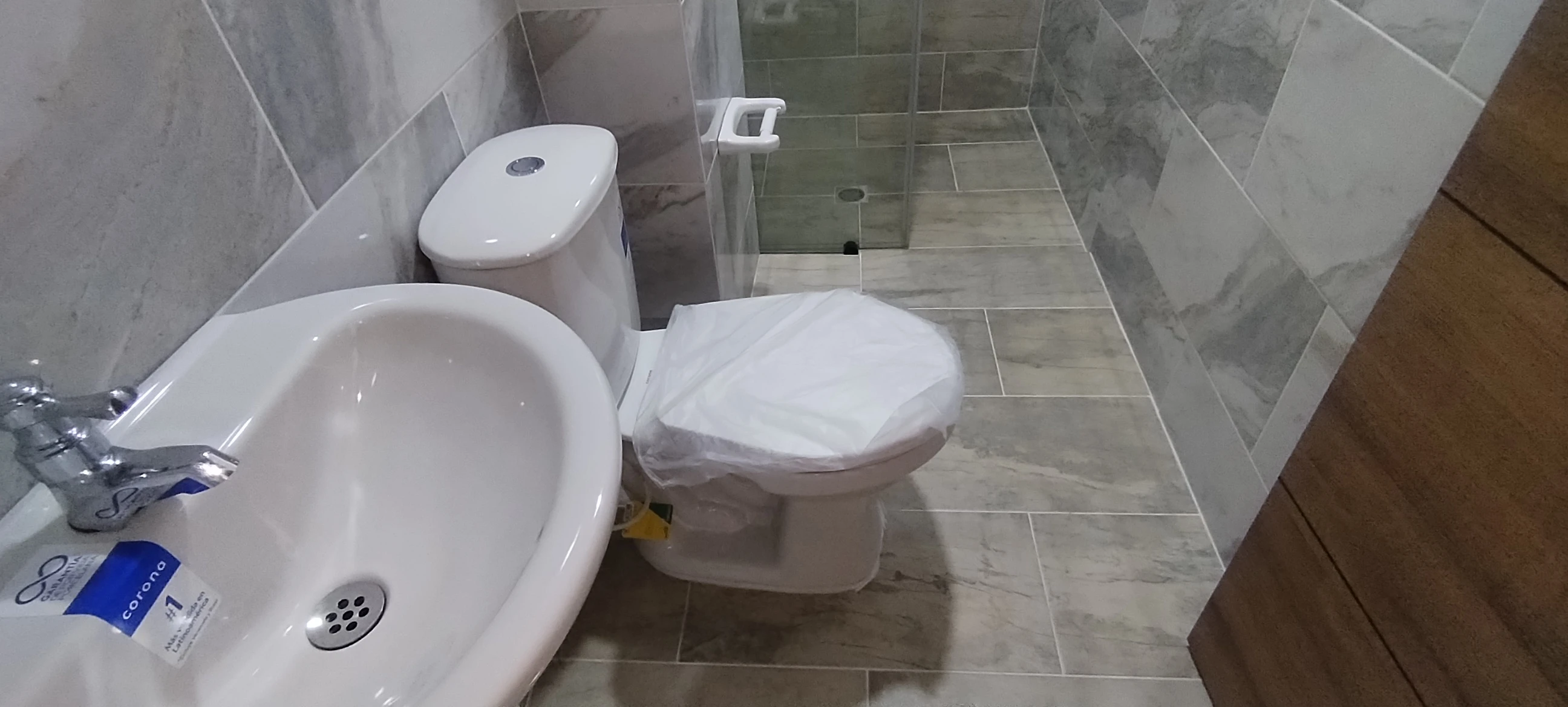 ARRIENDO APARTAMENTO CARLOS MARTINEZ - 1715