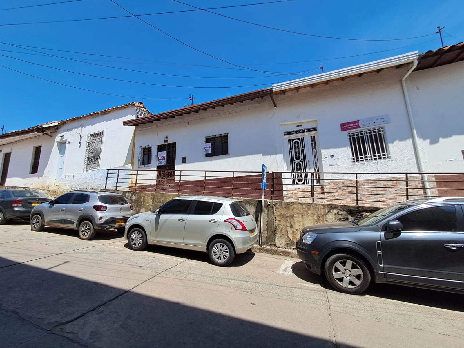 ARRIENDO CASA EN EL CENTRO - 1026