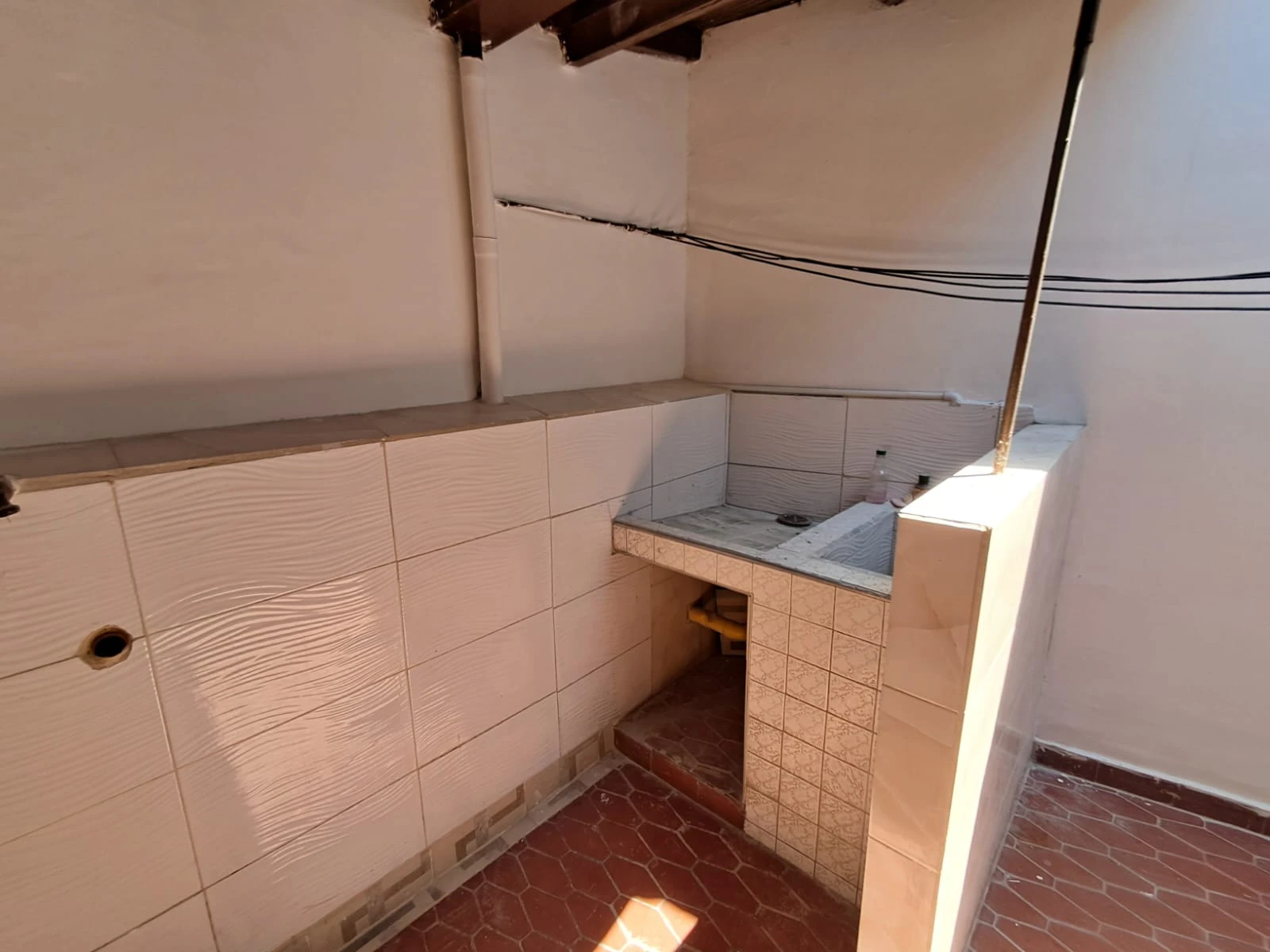 ARRIENDO CASA EN EL CENTRO - 1026