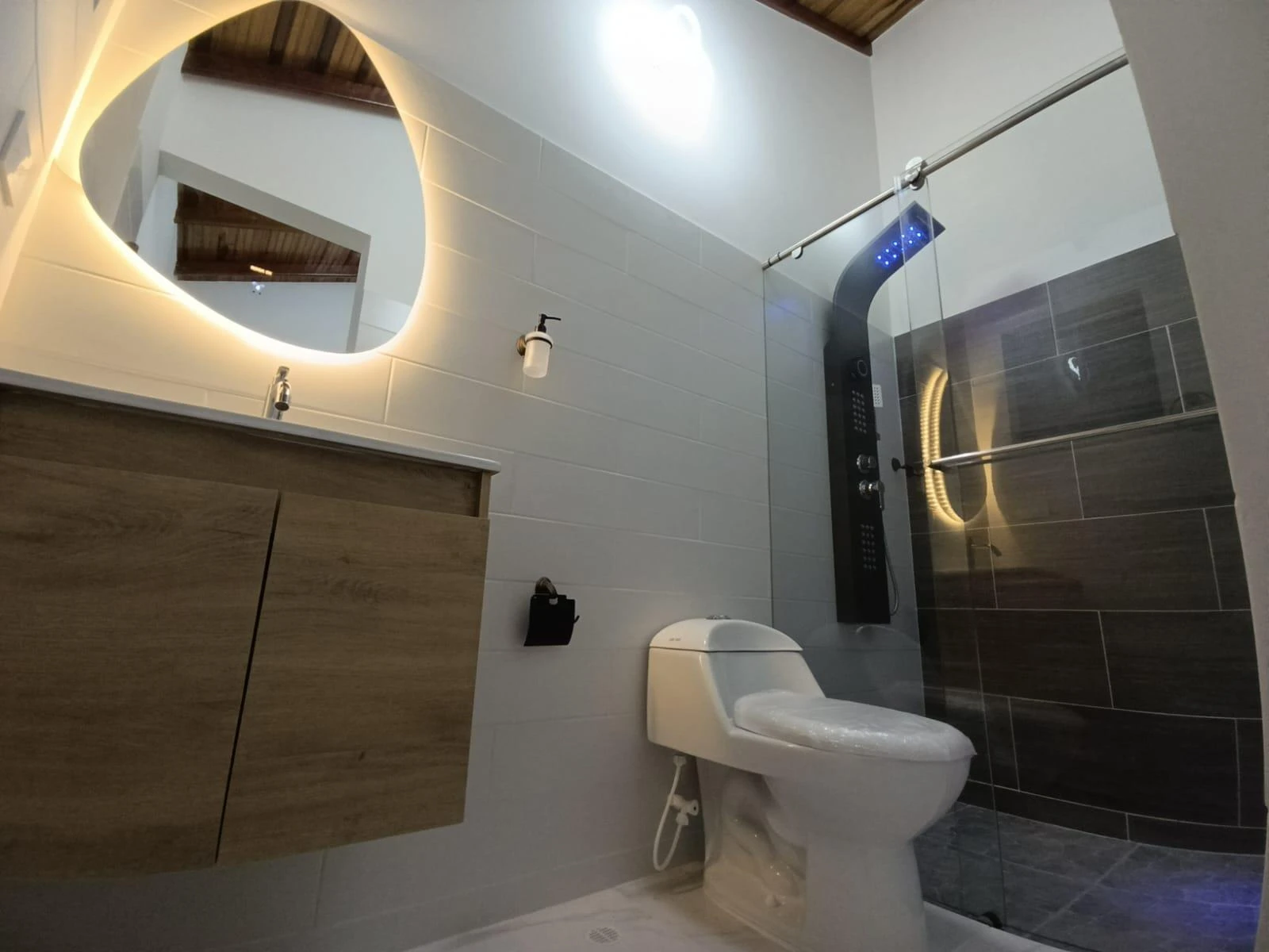 VENTA AMPLIO APARTAMENTO - AS7