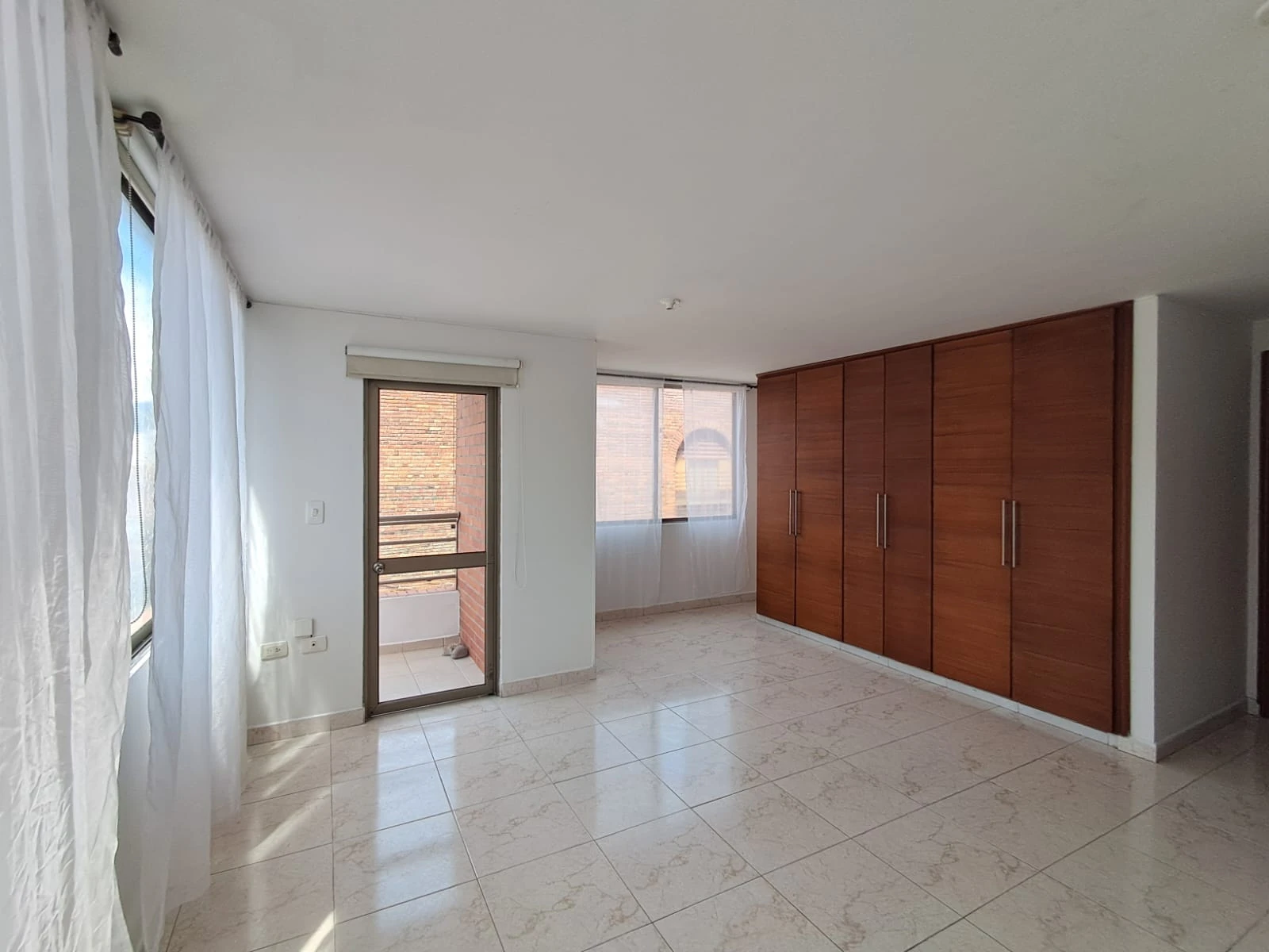 VENDO APARTAMENTO EN EL CENTRO DE SAN GIL - AS202