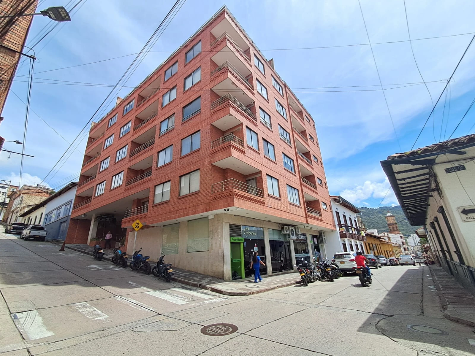 VENDO APARTAMENTO EN EL CENTRO DE SAN GIL - AS202