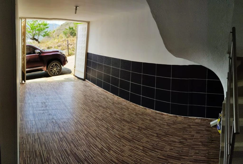 CASA EN VENTA BELLA VISTA - 251