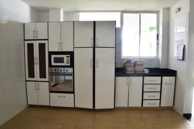 CASA EN ARRIENDO CONJ CERRADO  - C77