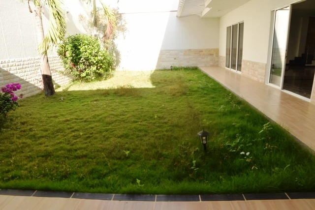 CASA EN ARRIENDO CONJ CERRADO  - C77