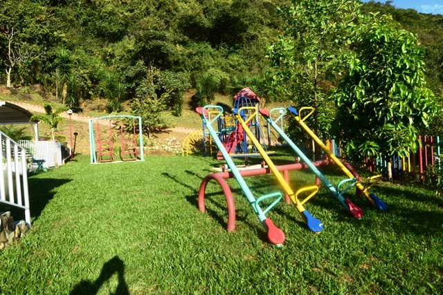 CASA EN ARRIENDO CONJ CERRADO  - C77