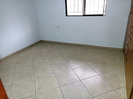 ARRIENDO APARTAMENTO PORTAL DE LA CRUZ - 1549