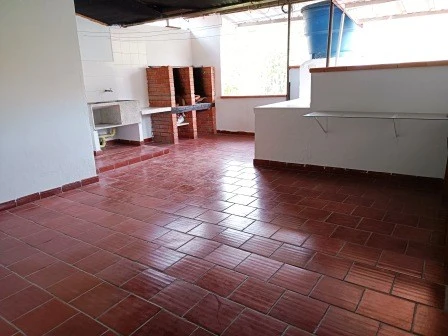 ARRIENDO APARTAMENTO PORTAL DE LA CRUZ - 1549